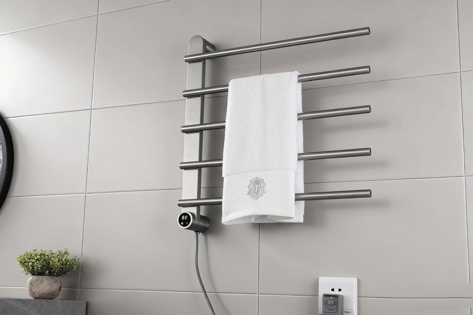 heated towel bar 2
